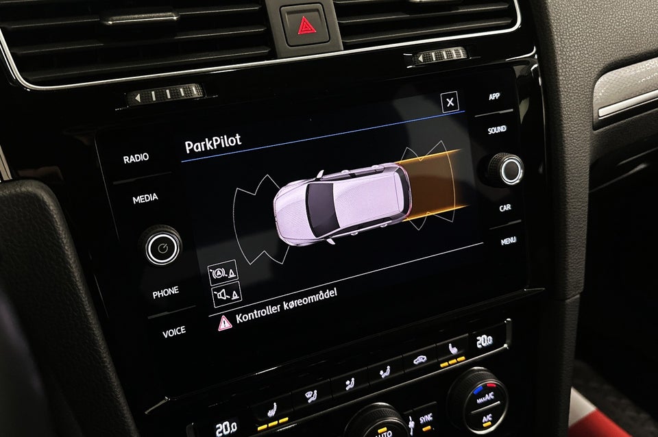 VW Golf VII 1,4 GTE DSG 5d