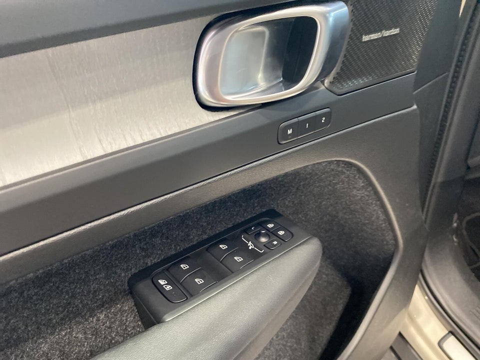 Volvo EC40 Twin Ultra 5d