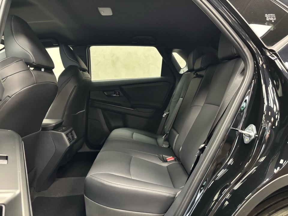 Toyota bZ4X 73 Executive 5d