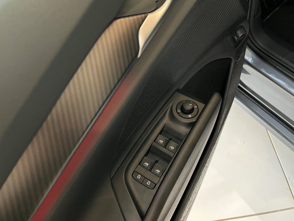 Skoda Enyaq 85 iV Sportline Advanced 5d