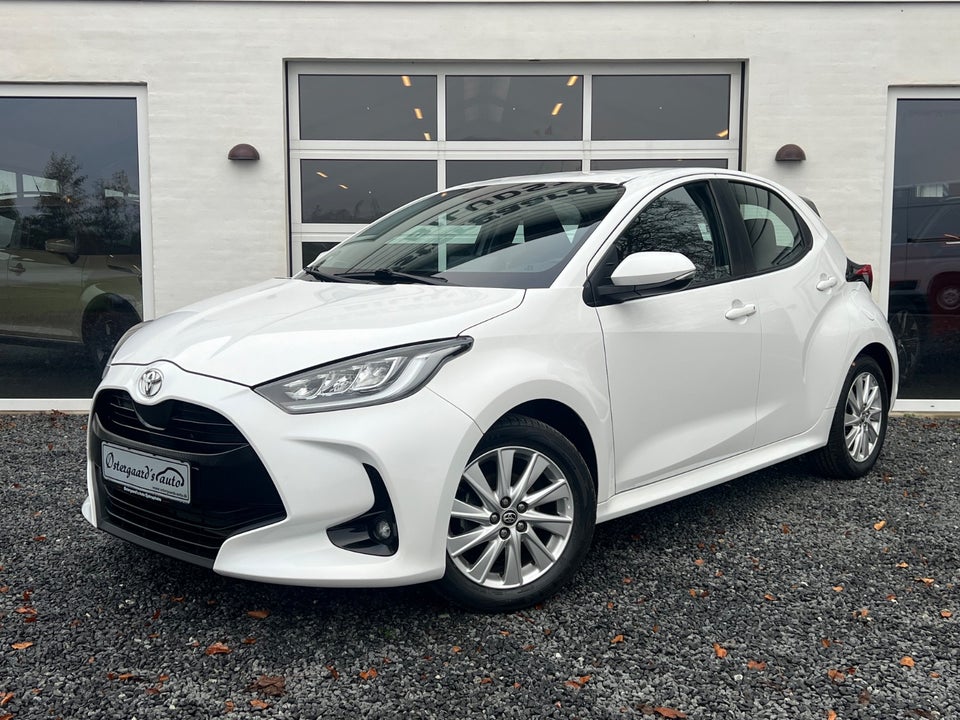 Toyota Yaris 1,0 Active Tech+ 5d