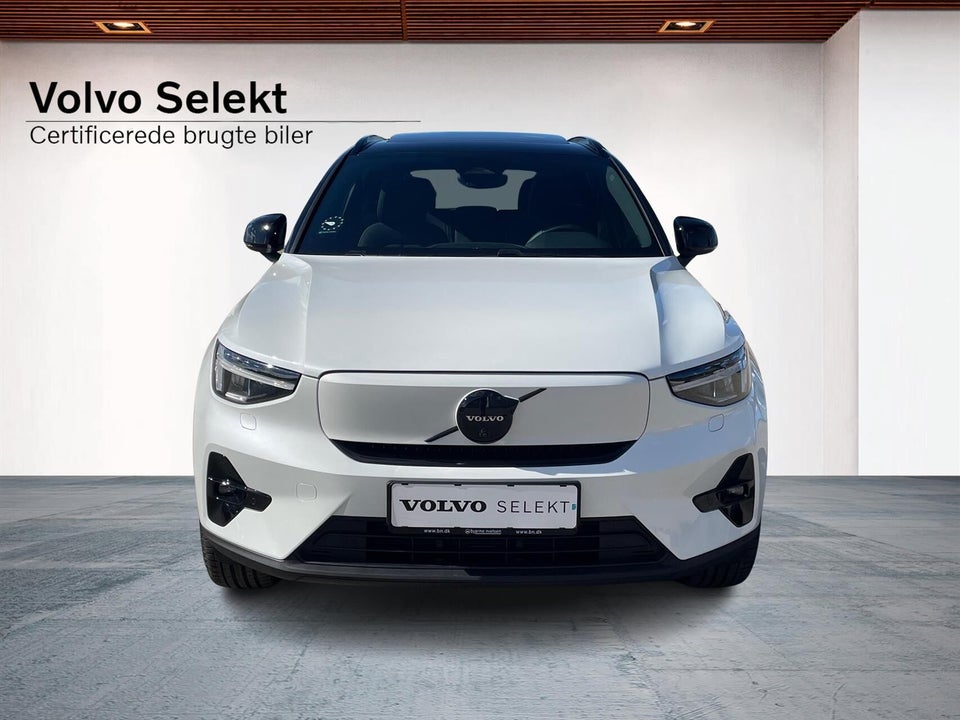 Volvo EX40 Extended Range Black Edition 5d