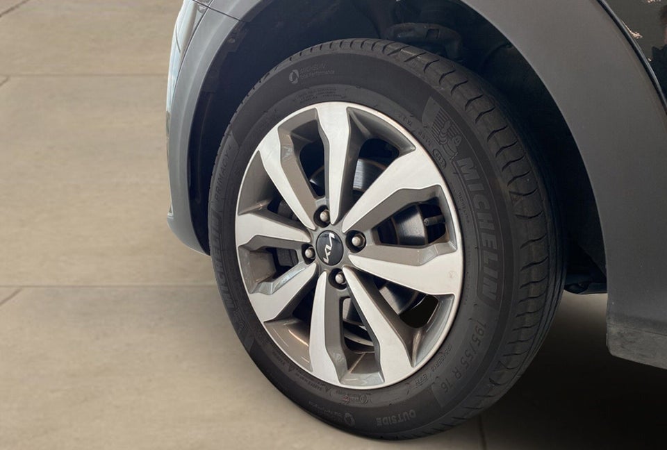 Kia Stonic 1,0 T-GDi mHEV Prestige Upgrade iMT 5d