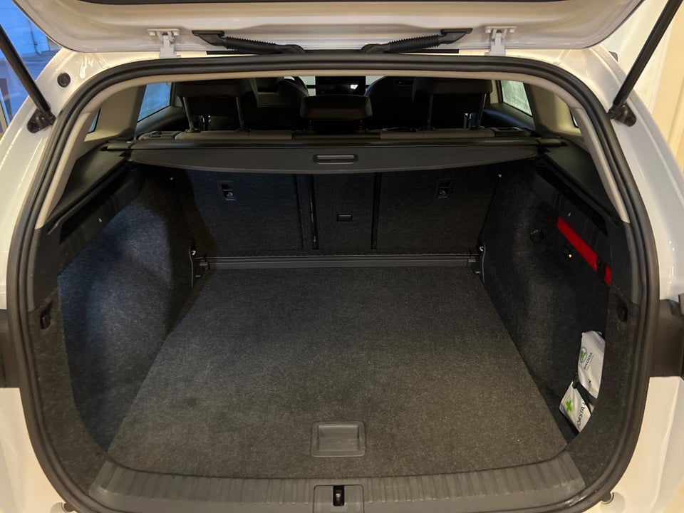 Skoda Enyaq 60 iV Loft 5d