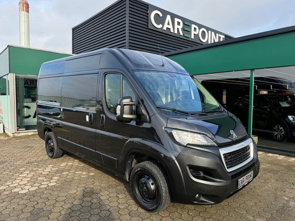 Peugeot Boxer 333 2,0 BlueHDi 130 L2H2 Premium