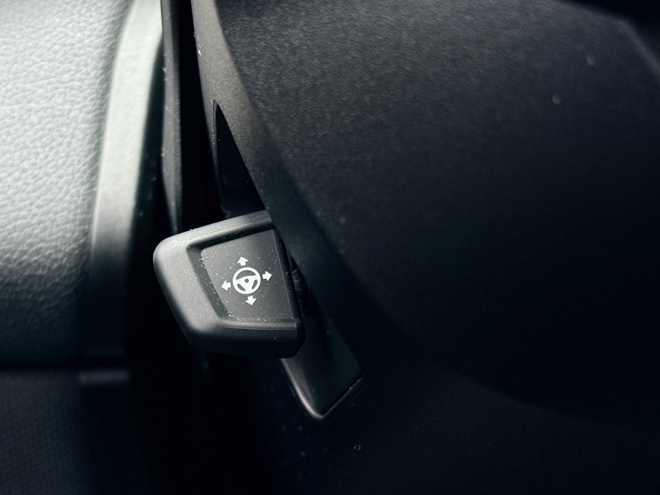 BMW iX xDrive40 Fully Charged Sport 5d