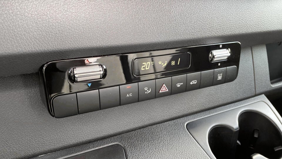 Mercedes Sprinter 215 2,0 CDi A2 Kassevogn aut. FWD