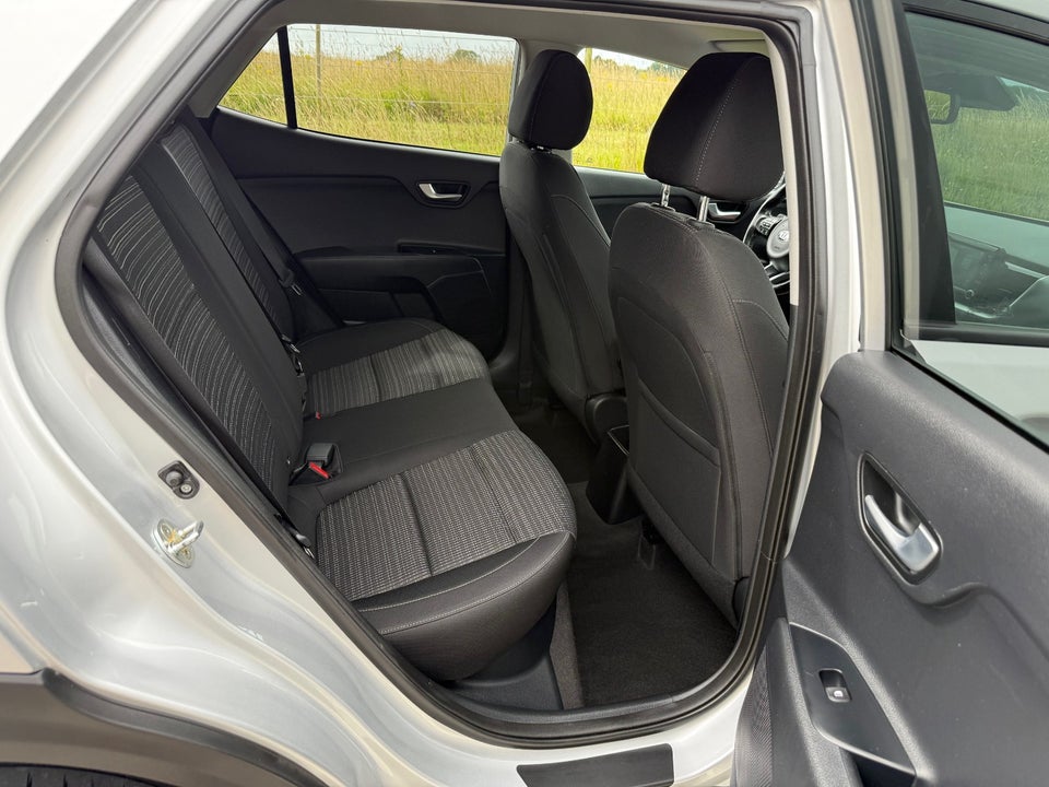 Kia Stonic 1,2 Attraction 5d