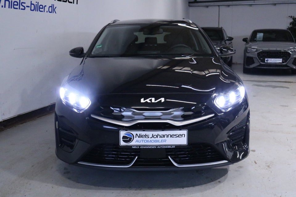 Kia Ceed 1,6 PHEV Upgrade Premium SW DCT 5d