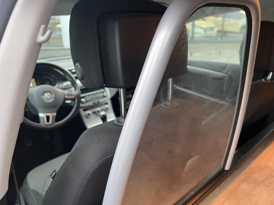 VW Passat 2,0 TDi 140 Comfortline Variant BM Van 5d