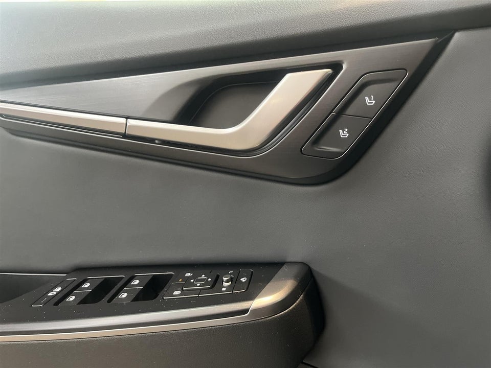 Kia EV6 84 Long Range Upgrade 5d