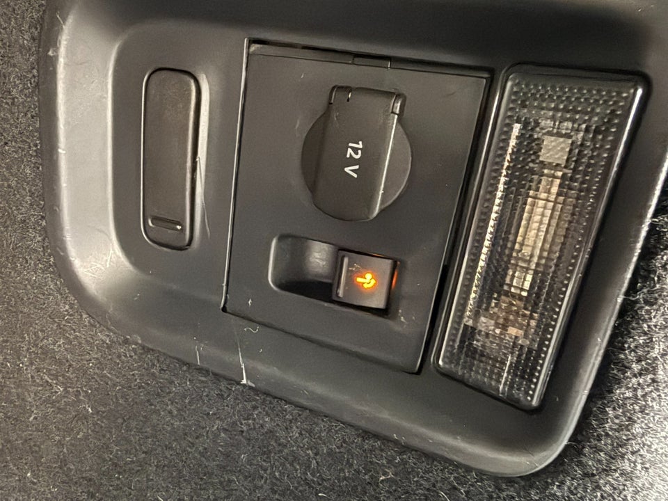 VW Sharan 2,0 TDi 136 Highline DSG BMT 7prs 5d