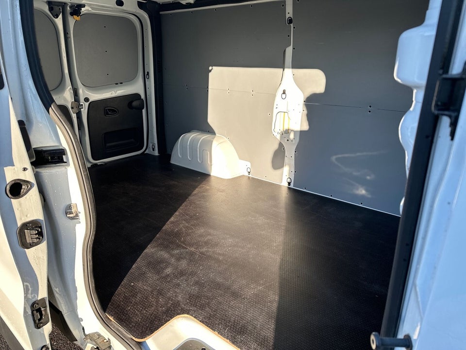 Renault Trafic T29 2,0 dCi 145 L2H1 EDC