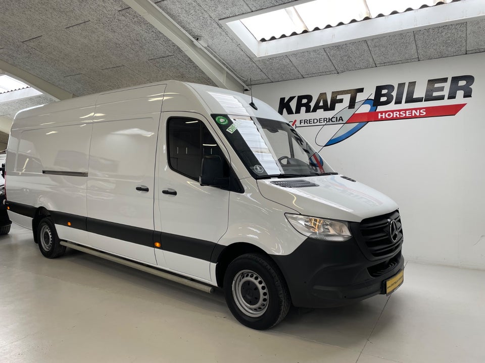 Mercedes Sprinter 317 2,0 CDi A4 Kassevogn aut. RWD