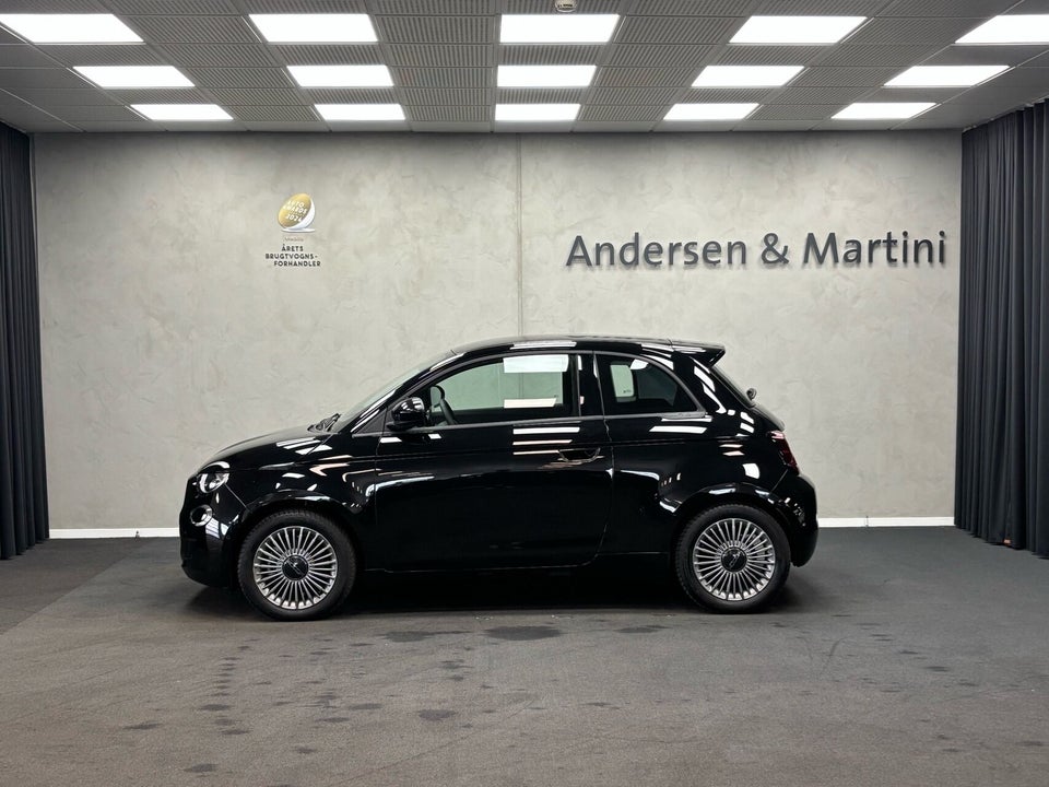 Fiat 500e 42 Icon 3+1 4d