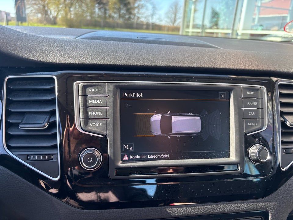 VW Golf Sportsvan 1,4 TSi 150 Highline DSG BMT 5d