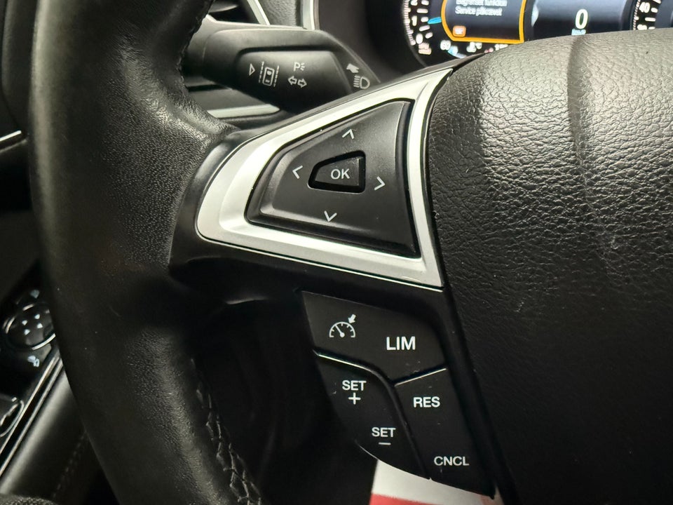 Ford S-MAX 1,5 SCTi 160 Titanium 5d