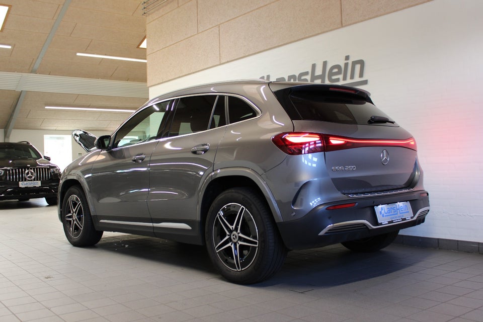Mercedes EQA250 AMG Line 5d