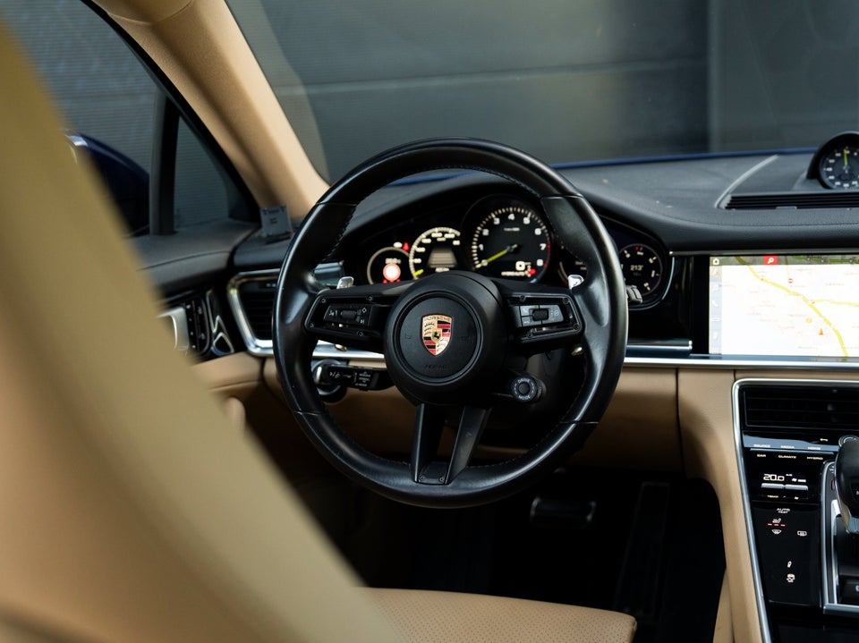 Porsche Panamera 4 2,9 E-Hybrid Sport Turismo PDK 5d