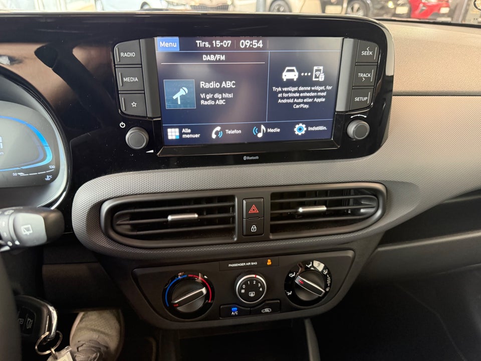 Hyundai i10 1,0 MPi Essential 5d