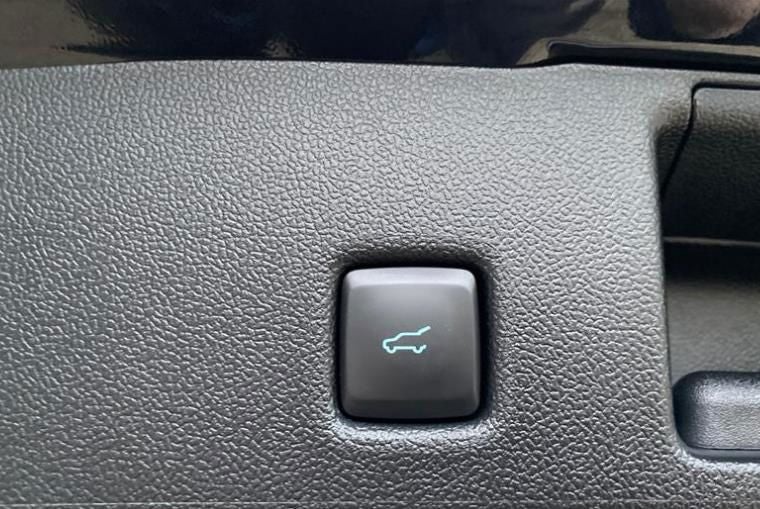 Ford Kuga 2,5 PHEV ST-Line X CVT 5d