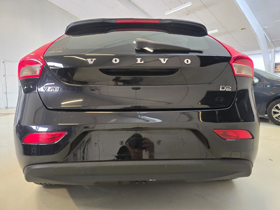 Volvo V40 1,6 D2 115 Kinetic 5d