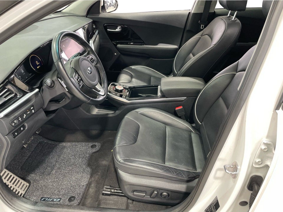 Kia e-Niro 64 Advance 5d