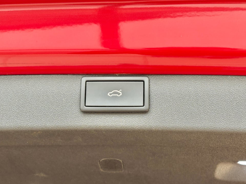 Skoda Enyaq 80 iV Design Selection 5d