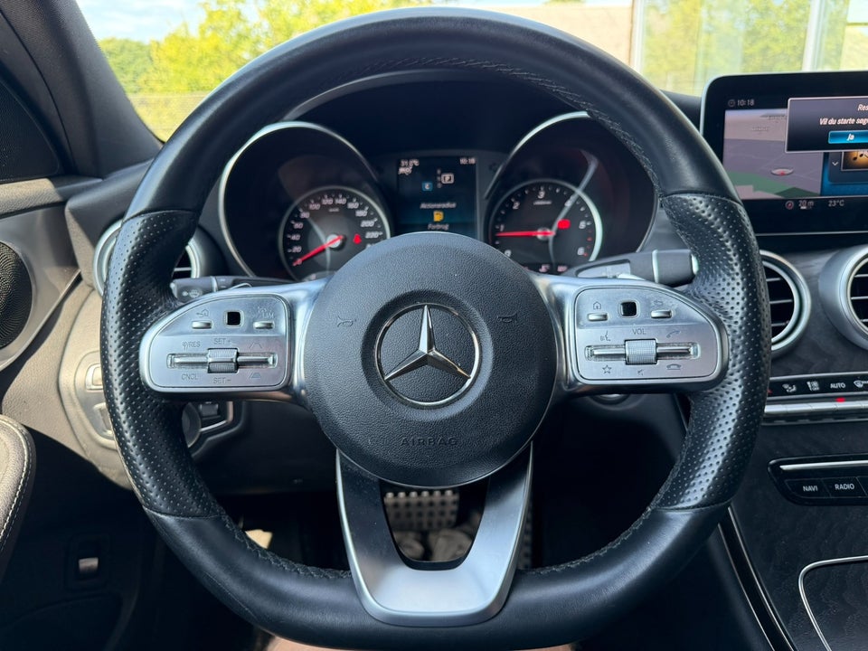Mercedes C220 d 2,0 AMG Line aut. 4d