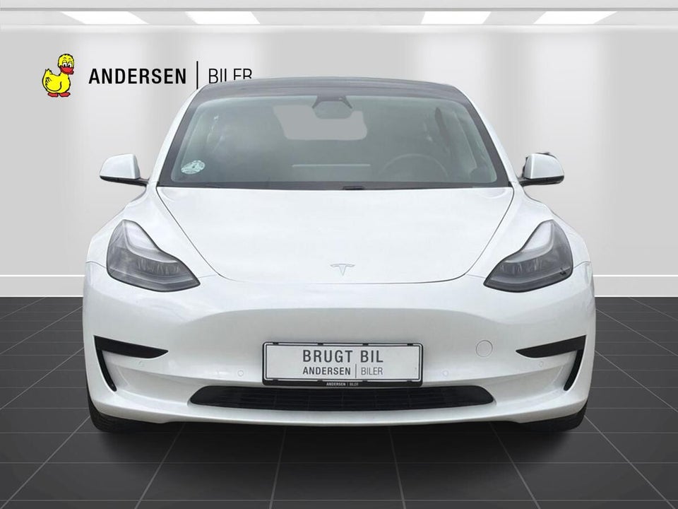 Tesla Model 3 Standard Range+ RWD 4d