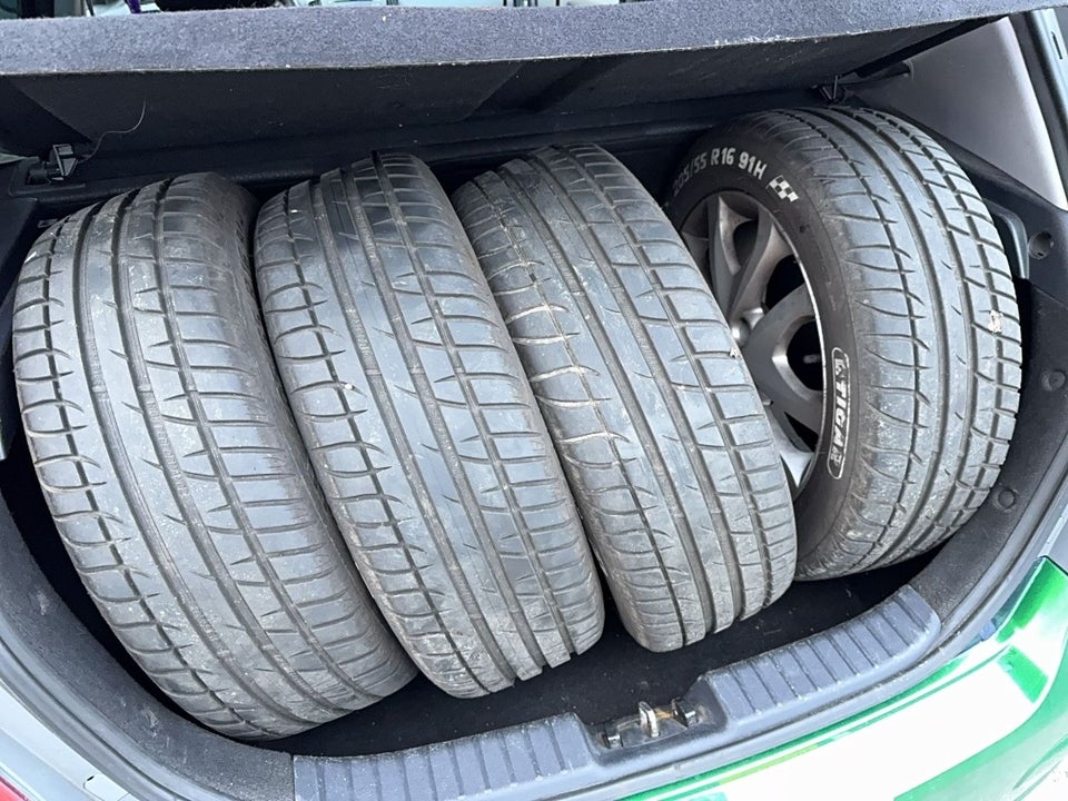 Hyundai i30 1,4 CVVT 109 Classic 5d