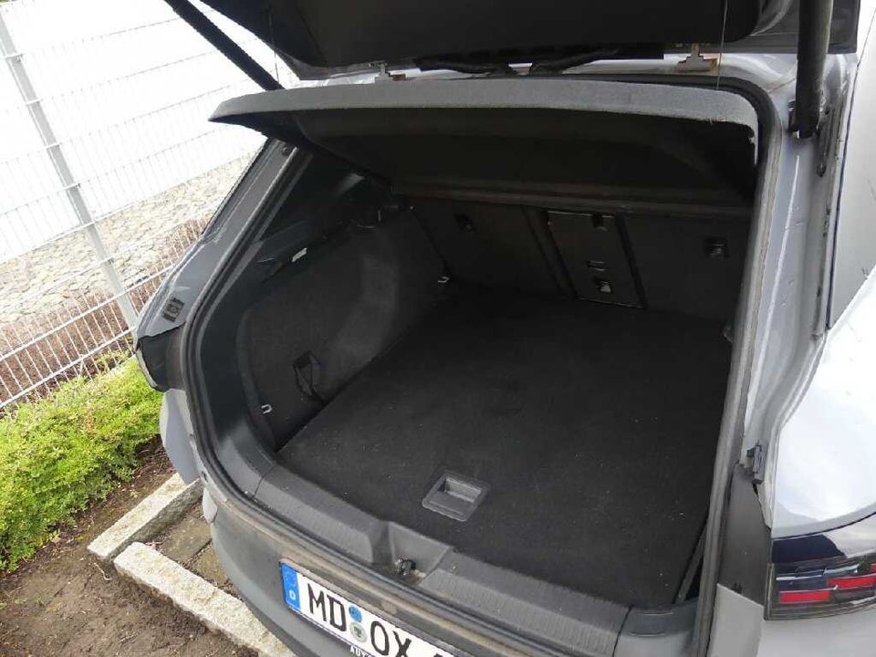 VW ID.4 77 Pro Performance Tech 5d