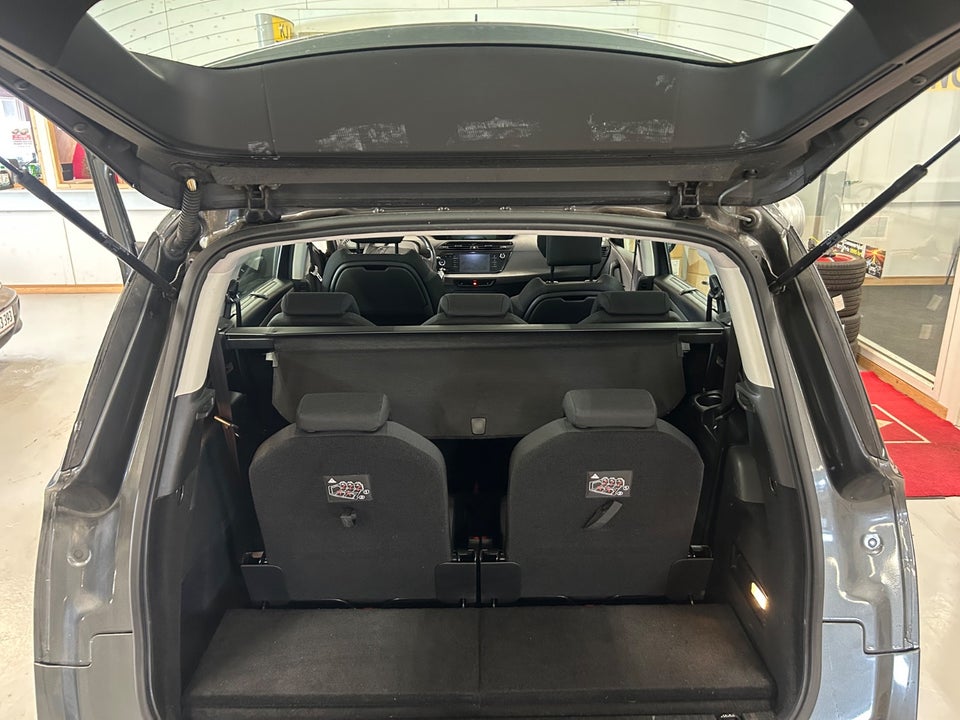 Citroën Grand C4 Picasso 1,6 VTi 120 Seduction 7prs 5d