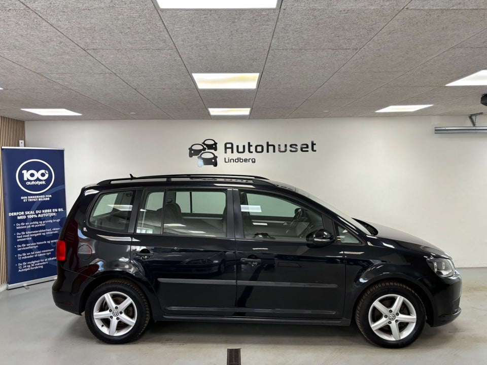 VW Touran 1,6 TDi 105 Trendline BMT 5d