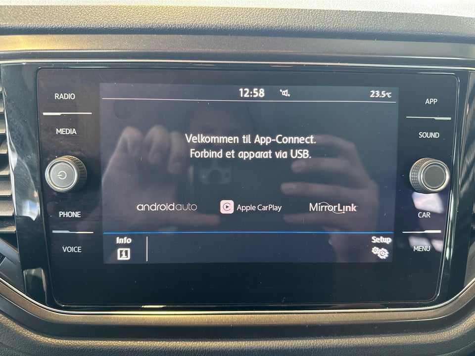 VW T-Roc 1,0 TSi 115 Style 5d