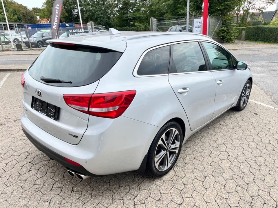 Kia Ceed 1,6 CRDi 136 GT-Line Limited SW DCT 5d