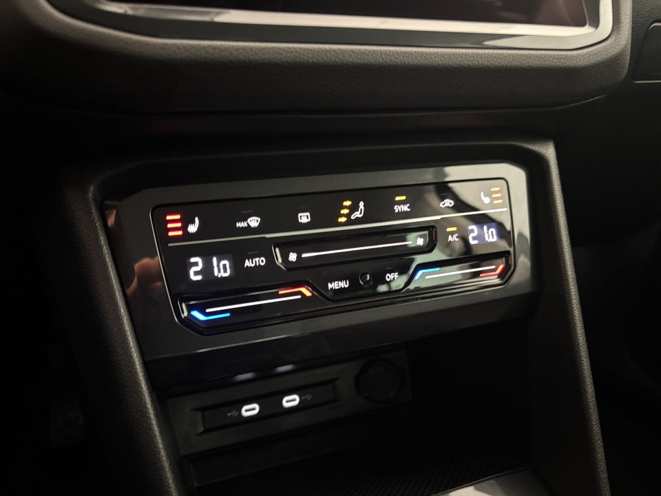 VW Tiguan 1,4 eHybrid Elegance DSG 5d