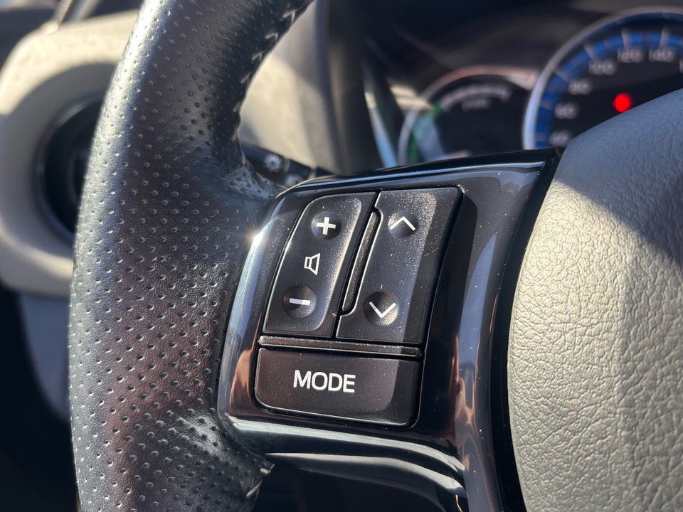 Toyota Yaris 1,5 Hybrid H2 Limited e-CVT 5d