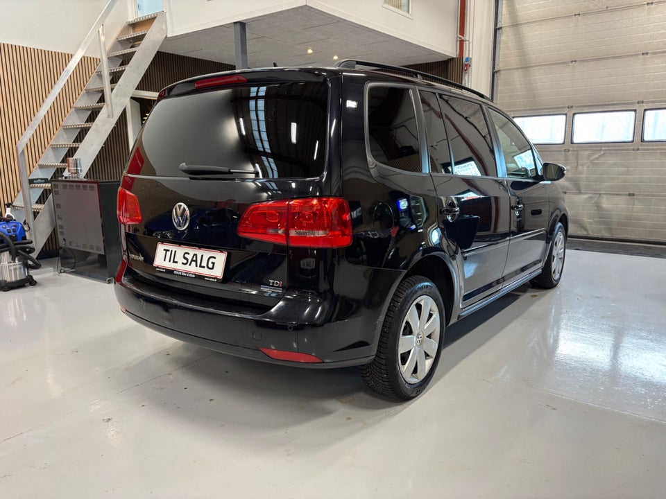 VW Touran 1,6 TDi 105 Comfortline DSG BM Van 5d