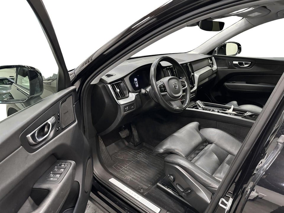 Volvo XC60 2,0 B5 250 Inscription aut. 5d