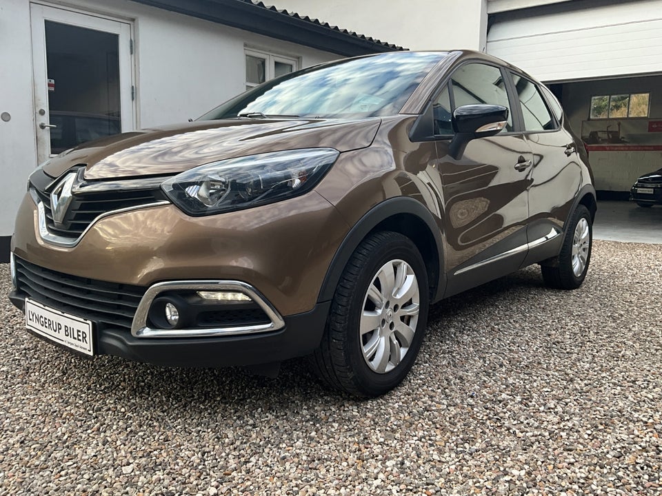 Renault Captur 0,9 TCe 90 Expression 5d