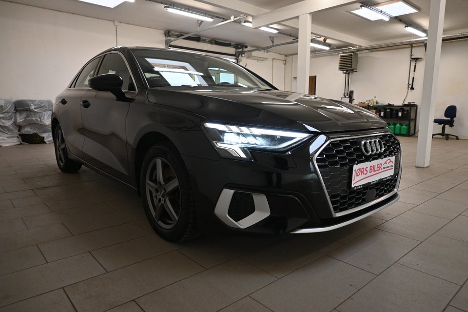 Audi A3 35 TFSi Prestige S-tr. 4d