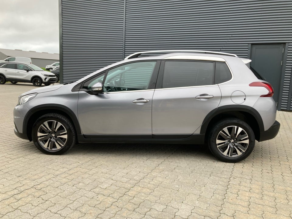 Peugeot 2008 1,6 BlueHDi 100 Desire Sky 5d