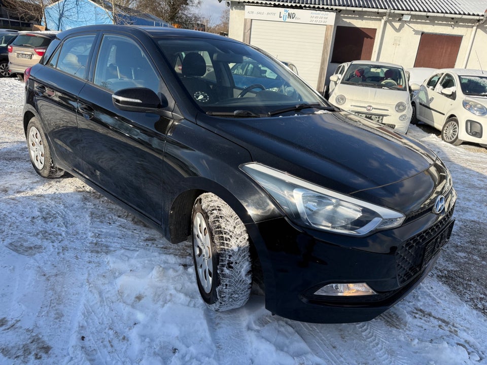 Hyundai i20 1,25 Spring 5d