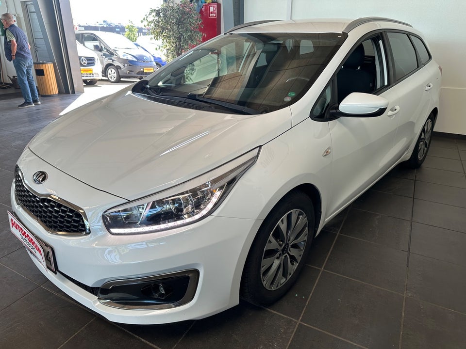 Kia Ceed 1,4 CVVT Style Limited 5d