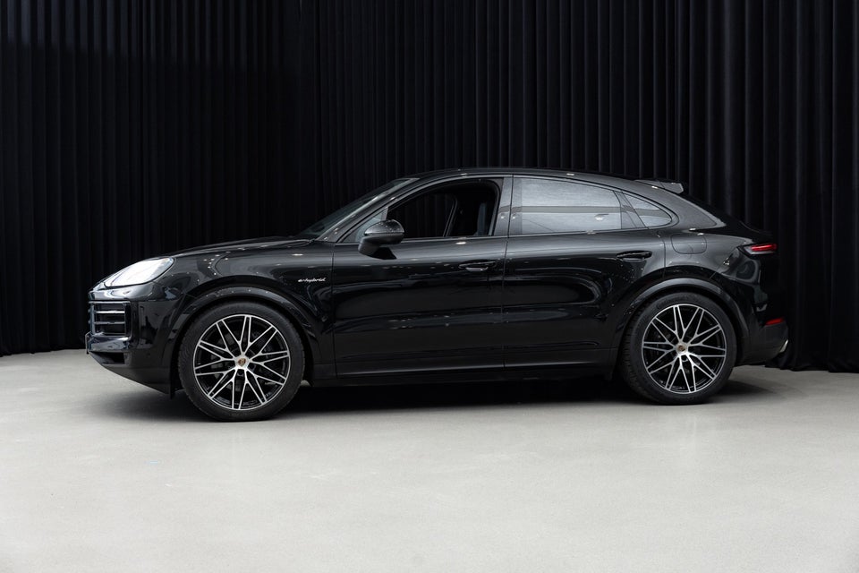 Porsche Cayenne 3,0 E-Hybrid Coupé Tiptr. 5d