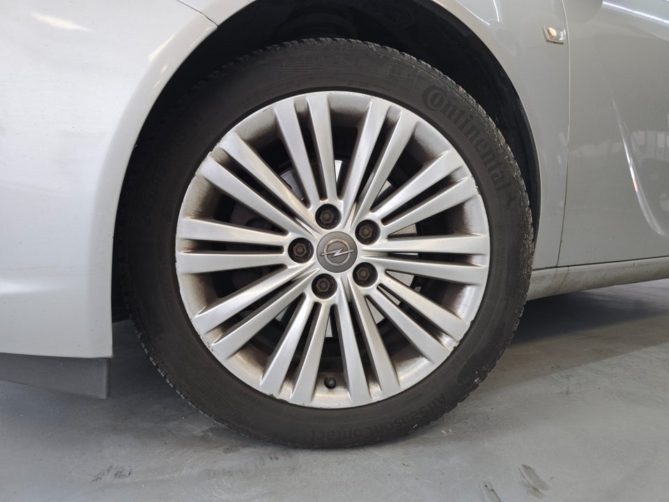 Opel Insignia 2,0 CDTi 160 Cosmo Sports Tourer aut. 5d