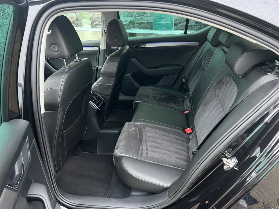 Skoda Superb 2,0 TDi 150 Business Edition DSG 5d