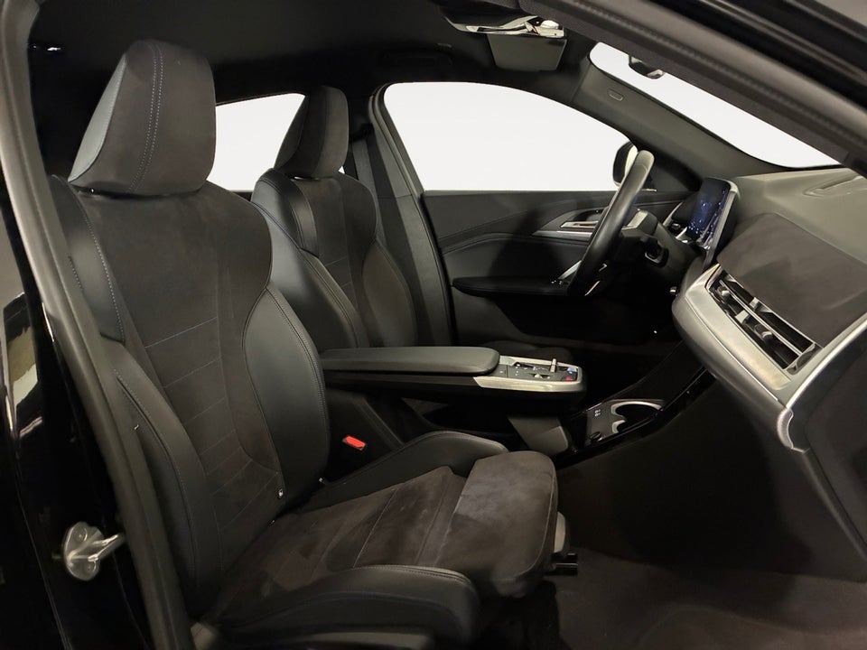 BMW iX2 eDrive20 M-Sport Premium 5d