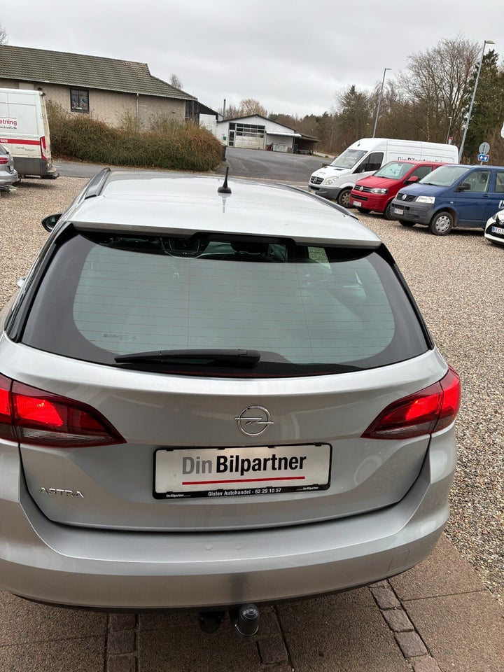 Opel Astra 1,2 T 110 Edition Sports Tourer 5d